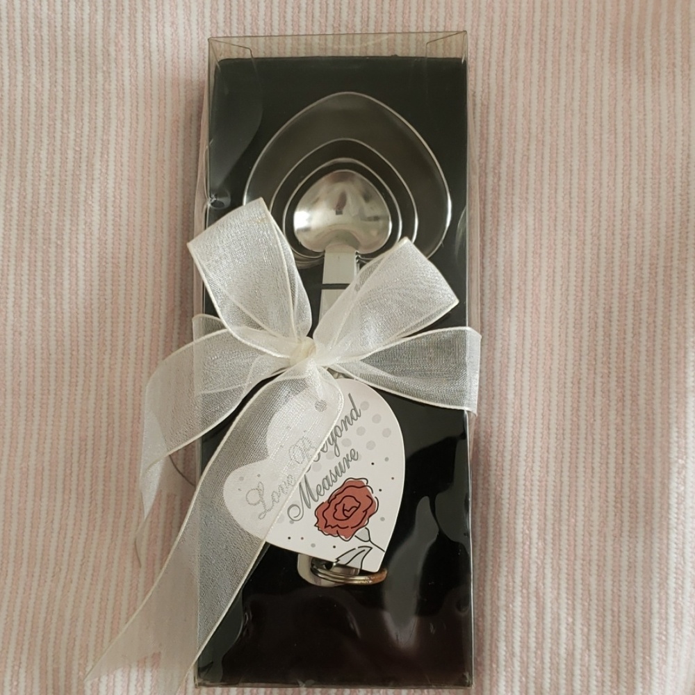 A pinch of joy wedding gift